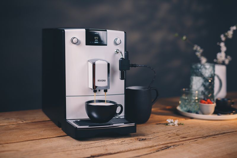 Nivona-NICR 560 White Line / Chrom-Kaffeevollautomaten-Beutelschmidt