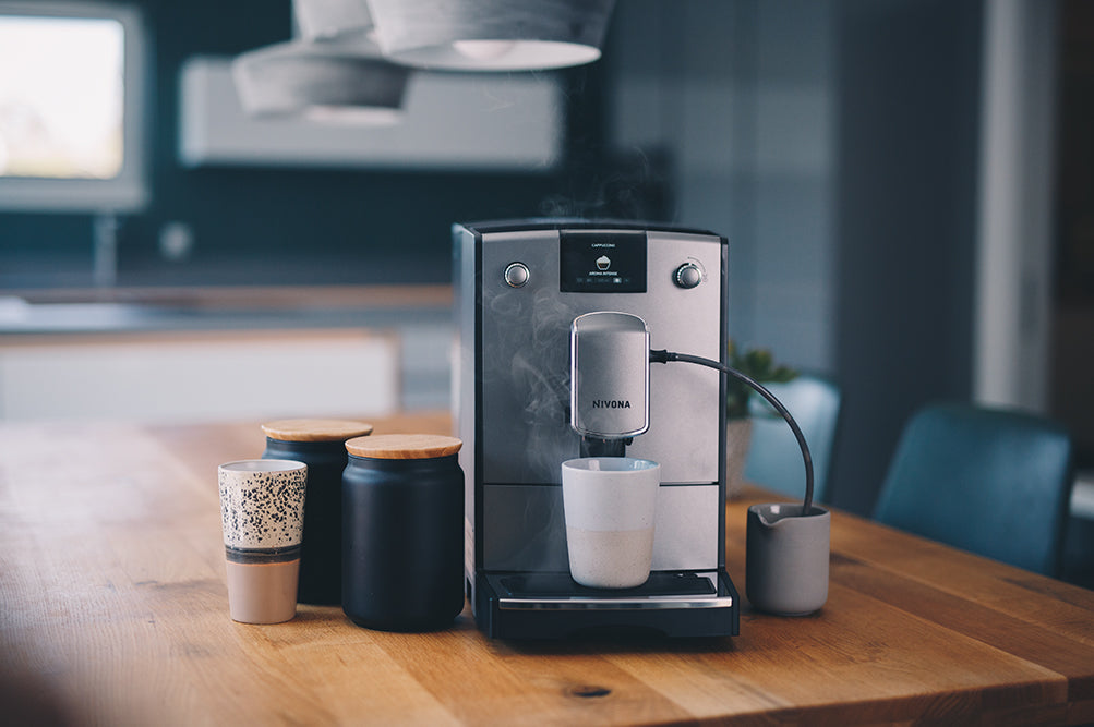 Nivona-NICR 695 Titan / Chrom-Kaffeevollautomaten-Beutelschmidt